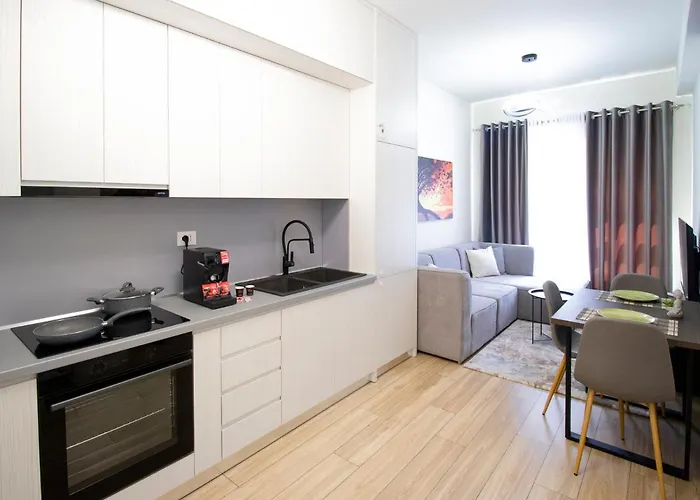 Luxury In Mangalem21 Complex Wifi,ac شقة تيرانا