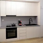 Luxury In Mangalem21 Complex Wifi,ac Tirana