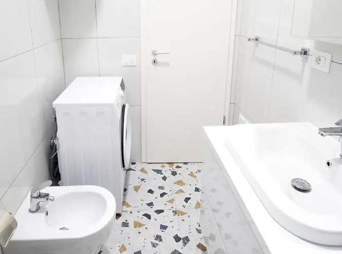 Luxury In Mangalem21 Complex Wifi,ac Appartement